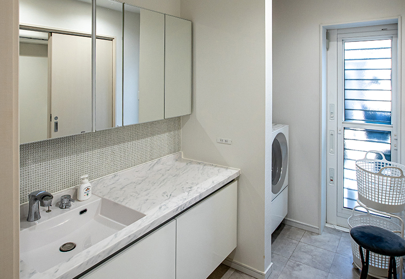 PLAN 04 洗面所写真